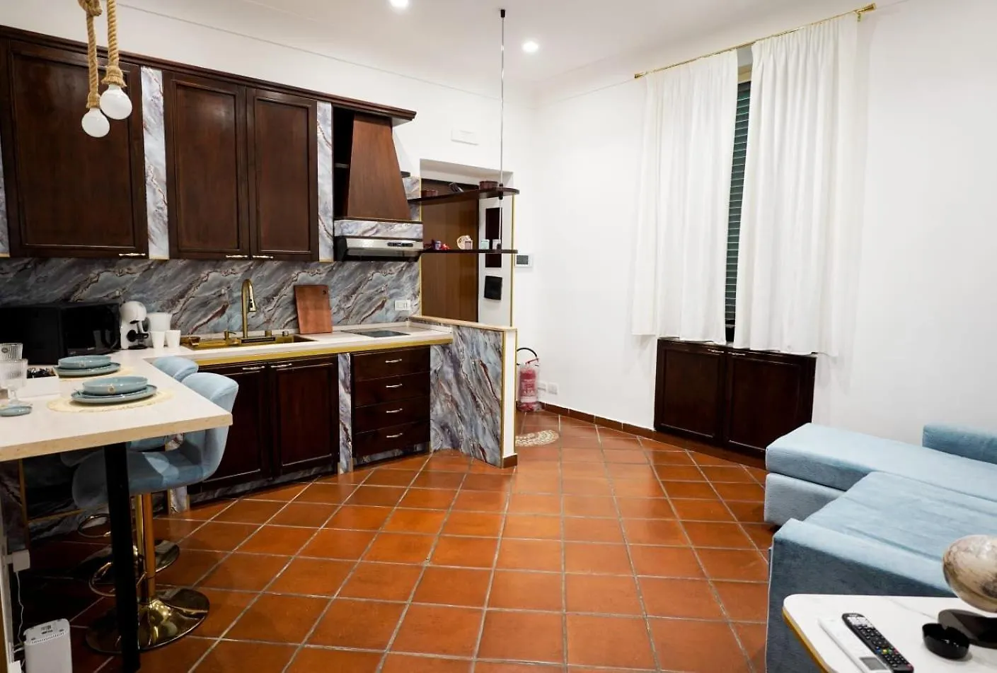 Apartament The Renaissance Neapol 0*,  Włochy